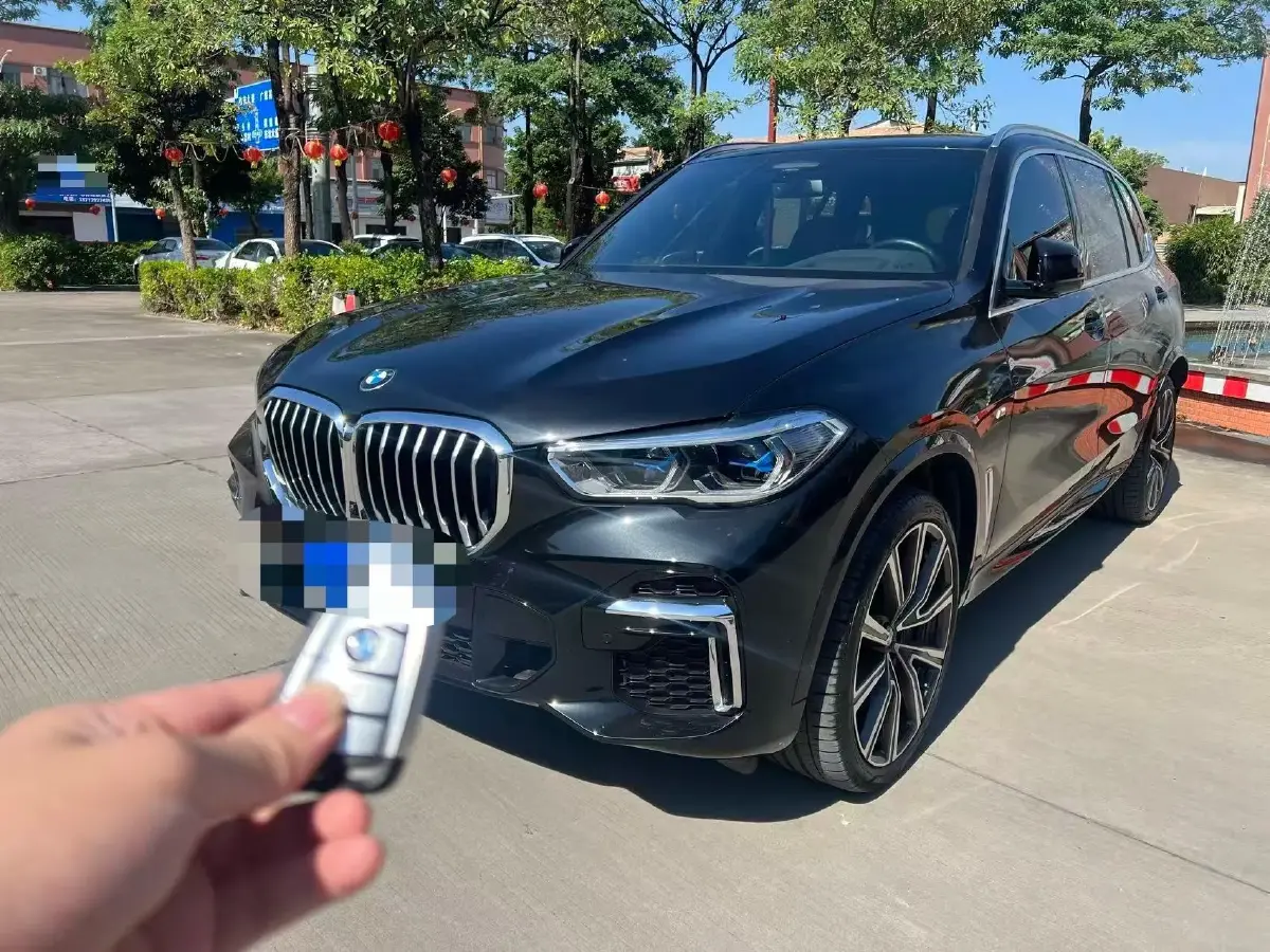 2022 BMW X5 3.0T 333HP L6 8AT