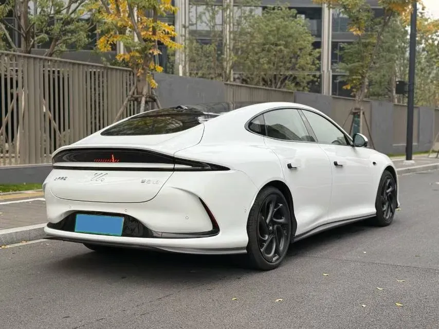 2024 IM L6 BEV 100KWH,autocango,china used car exporter,china ev exporter,chinese used car exporter,chinese used ev exporter