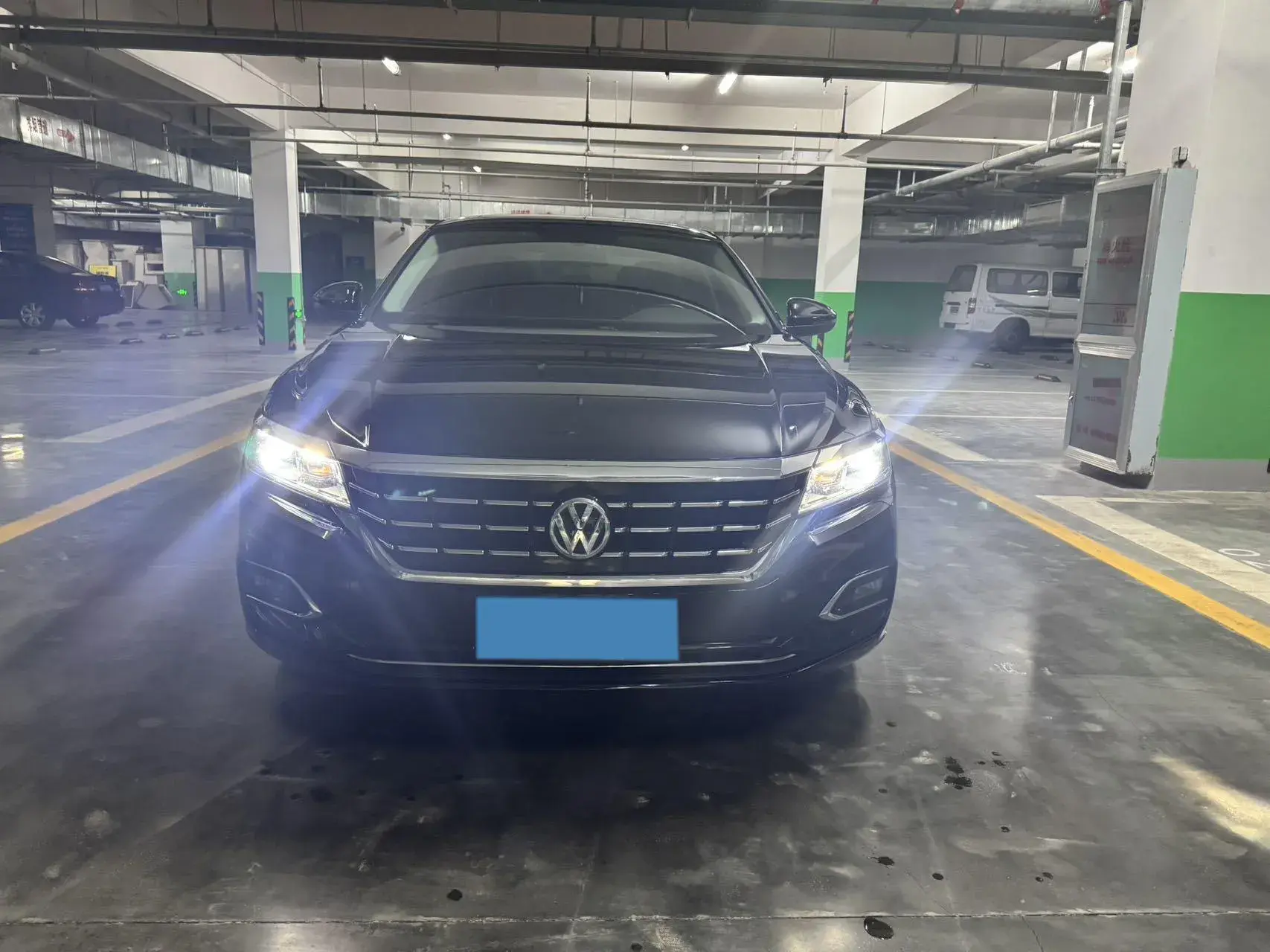 2020 VOLKSWAGEN PASSAT thumbnail 2