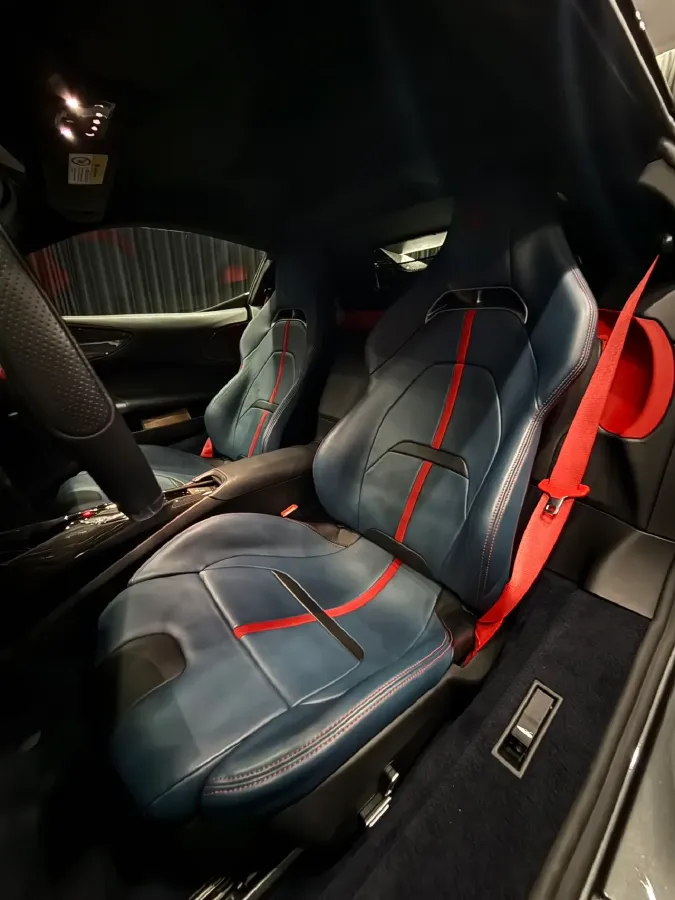 2020 Ferrari SF90 3.9T 781HP V8 8DCT PHEV 7.9KWH,autocango,china used car exporter,china ev exporter,chinese used car exporter,chinese used ev exporter