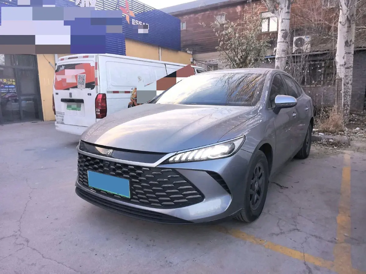 2025 BYD Seal05 DM-i 1.5L 101HP L4 E-CVT PHEV 7.68KWH