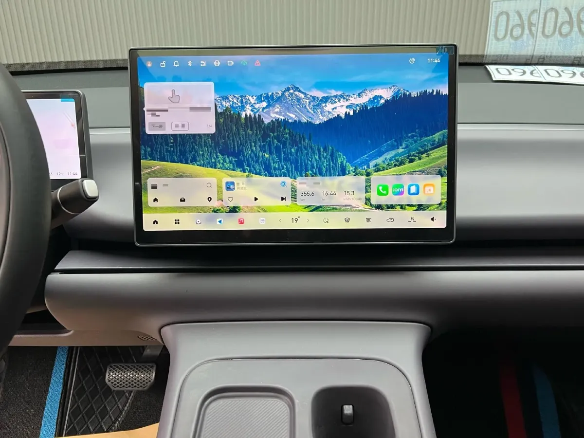 2025 LinkTour E-M8 BEV 65KWH,autocango,china used car exporter,china ev exporter,chinese used car exporter,chinese used ev exporter