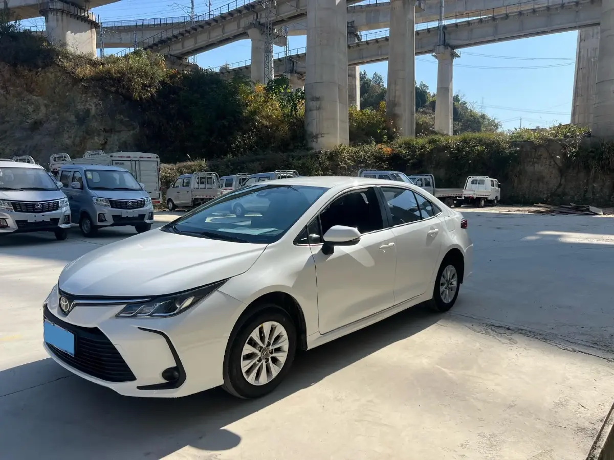 2022 Toyota Corolla 1.2T 116HP L4 CVT