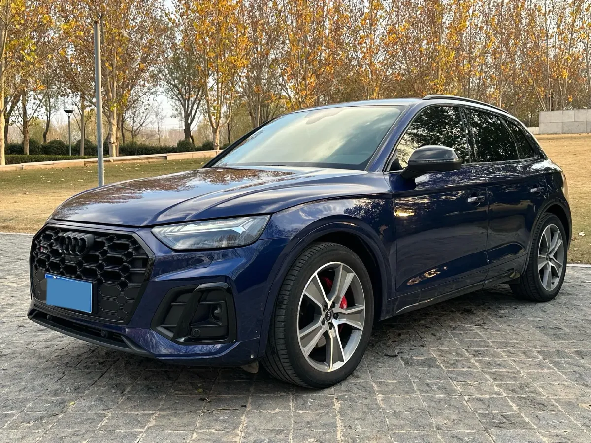 2021 Audi SQ5 3.0T 354HP V6 8AT,autocango,china used car exporter,china ev exporter,chinese used car exporter,chinese used ev exporter