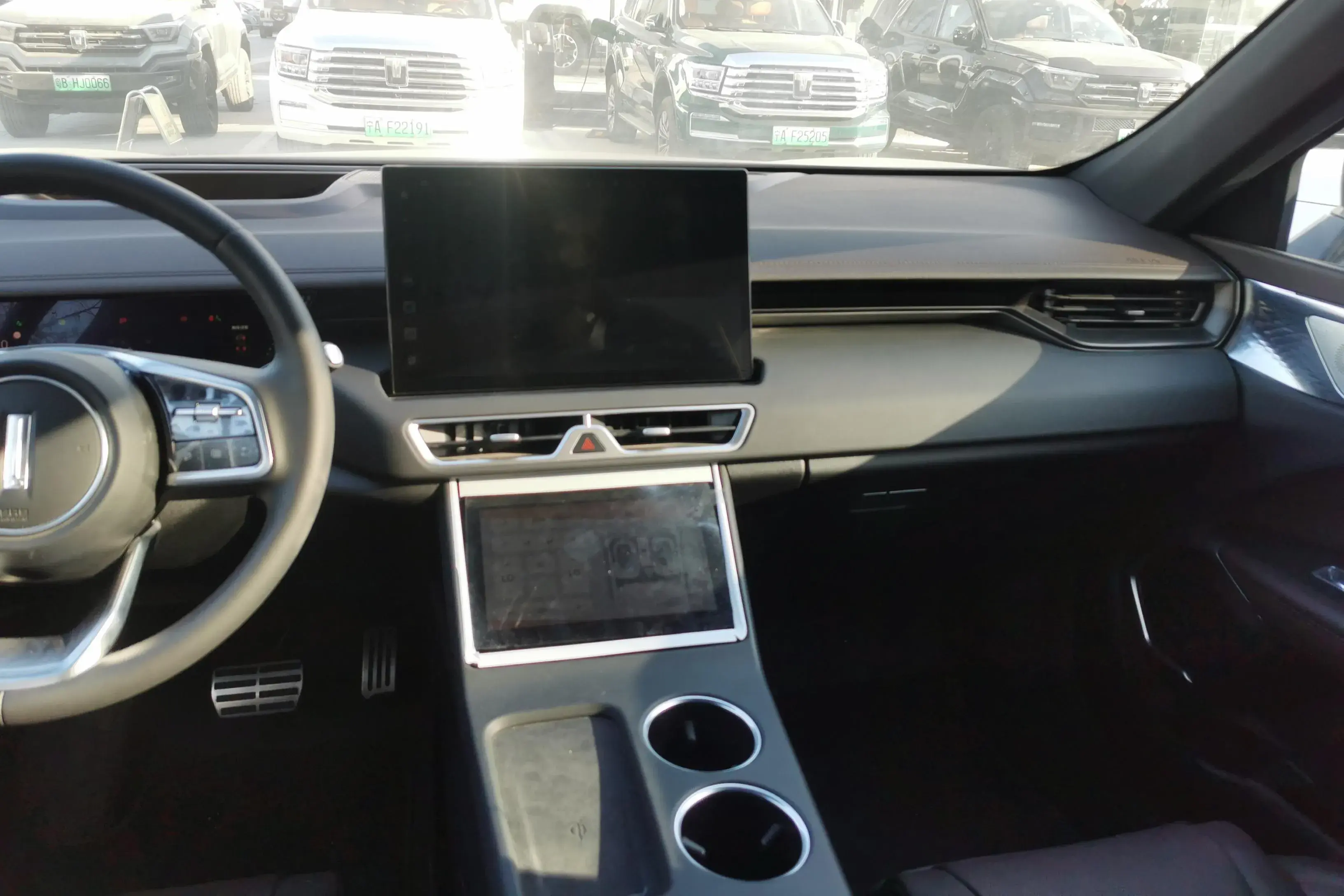 2023 WEY MOCHA thumbnail 4