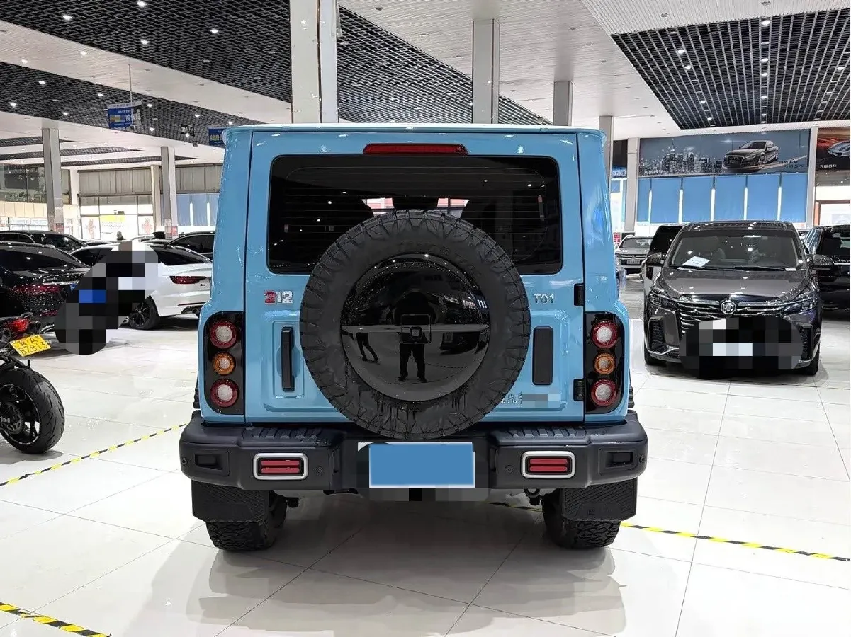 2025 212 212 T01 2.0T 252HP L4 8AT,autocango,china used car exporter,china ev exporter,chinese used car exporter,chinese used ev exporter