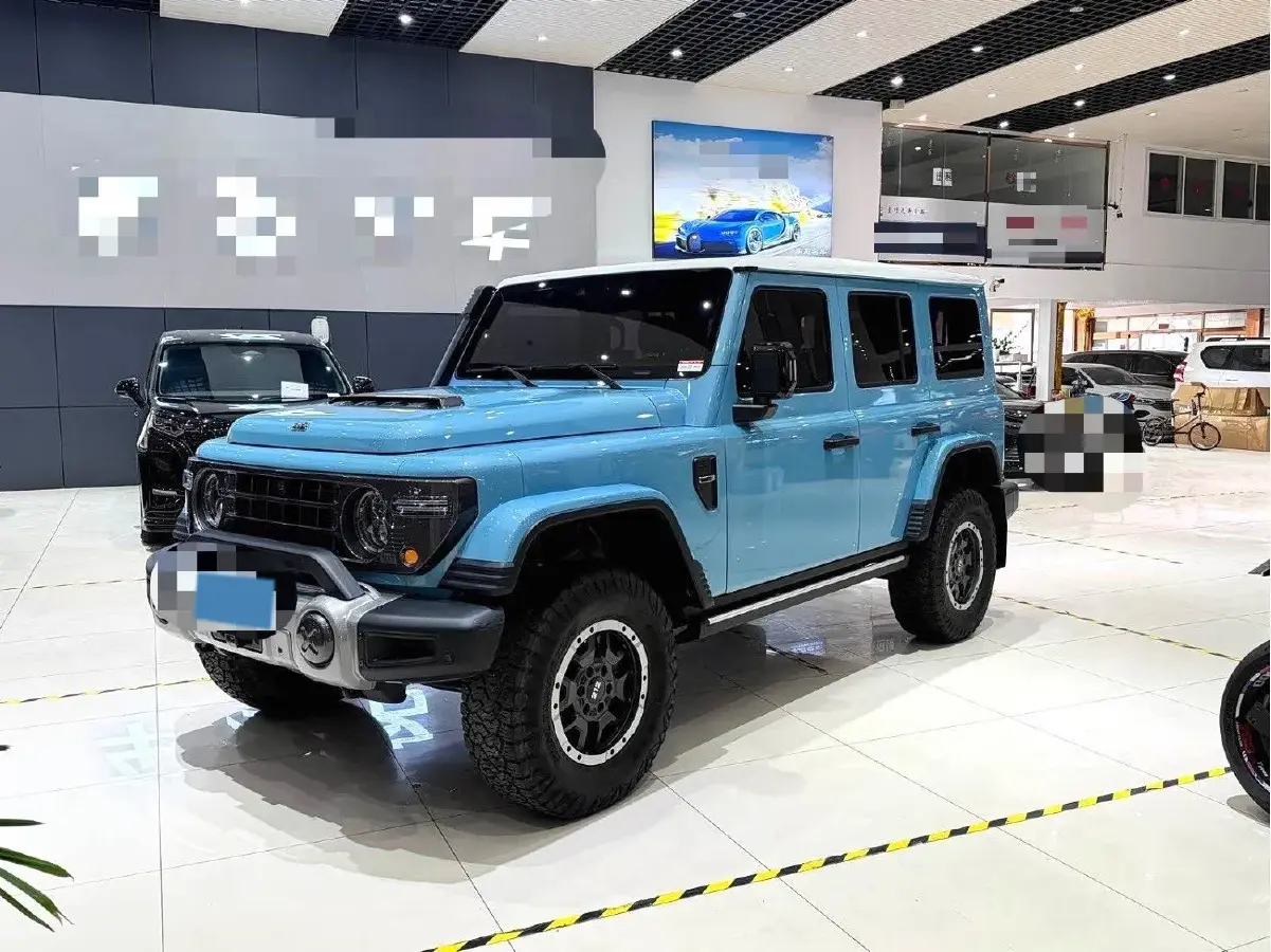 2025 212 212 T01 2.0T 252HP L4 8AT