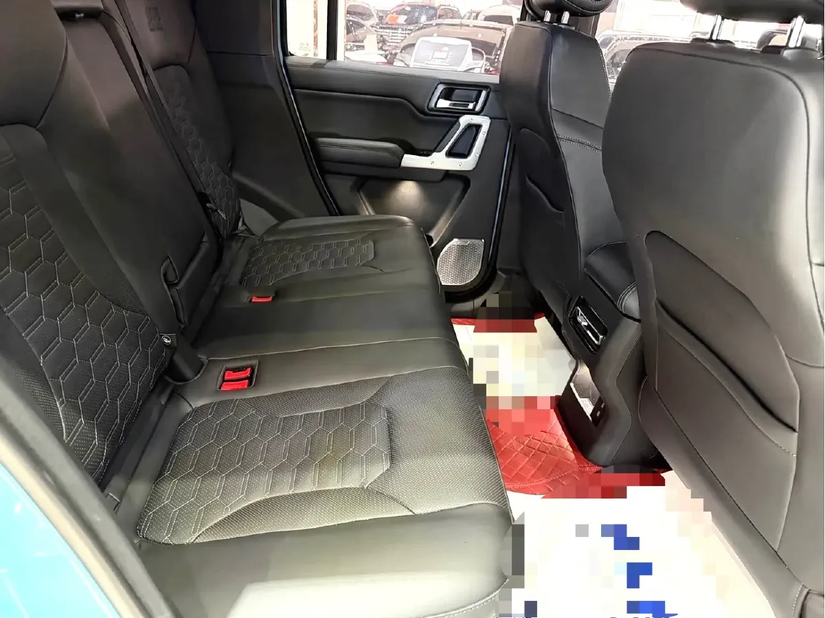 2025 212 212 T01 2.0T 252HP L4 8AT,autocango,china used car exporter,china ev exporter,chinese used car exporter,chinese used ev exporter