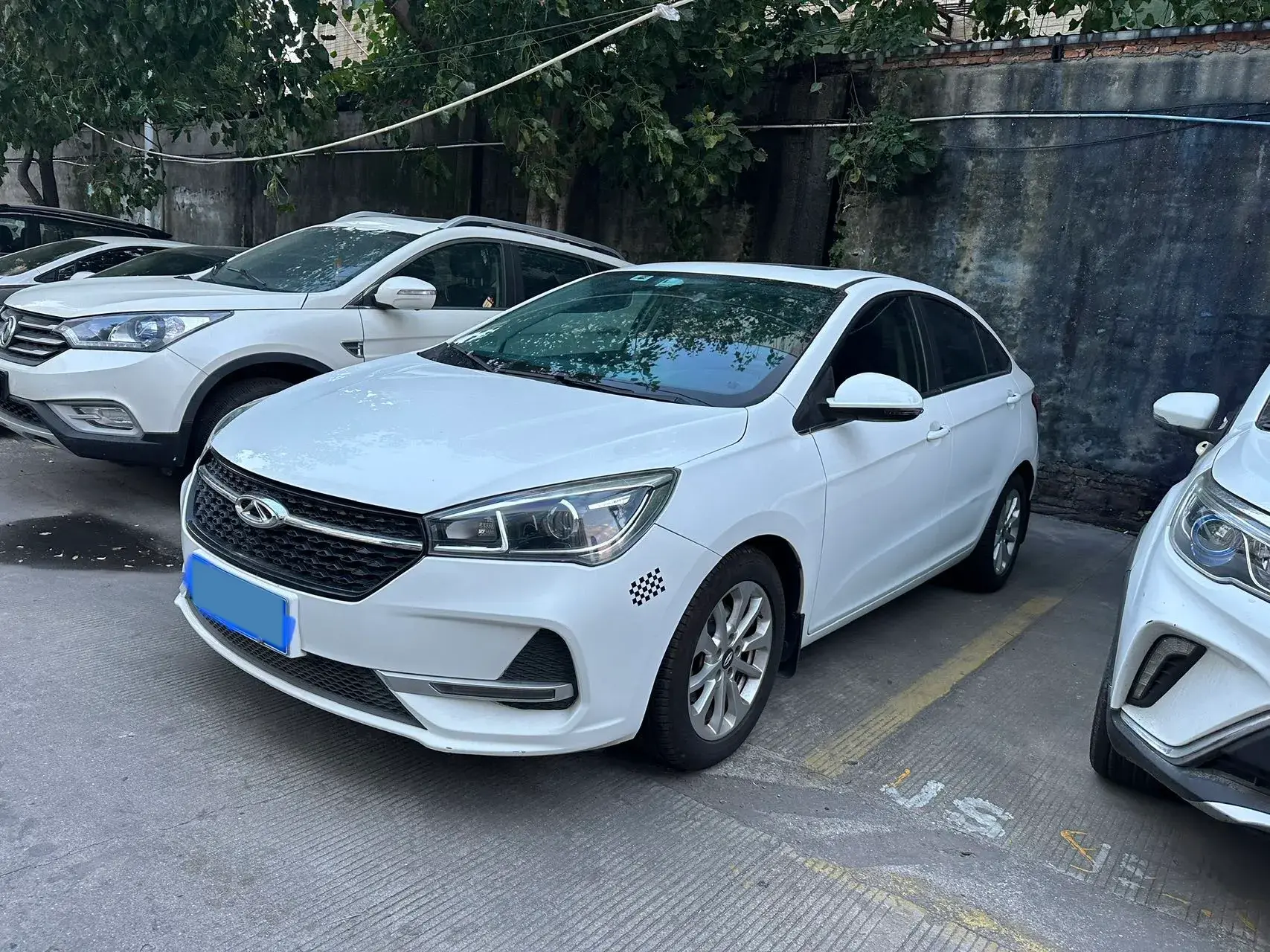 2019 CHERY ARRIZO view 1