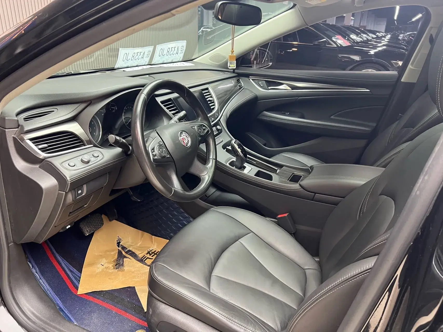 2021 BUICK LARCOSSE thumbnail 4