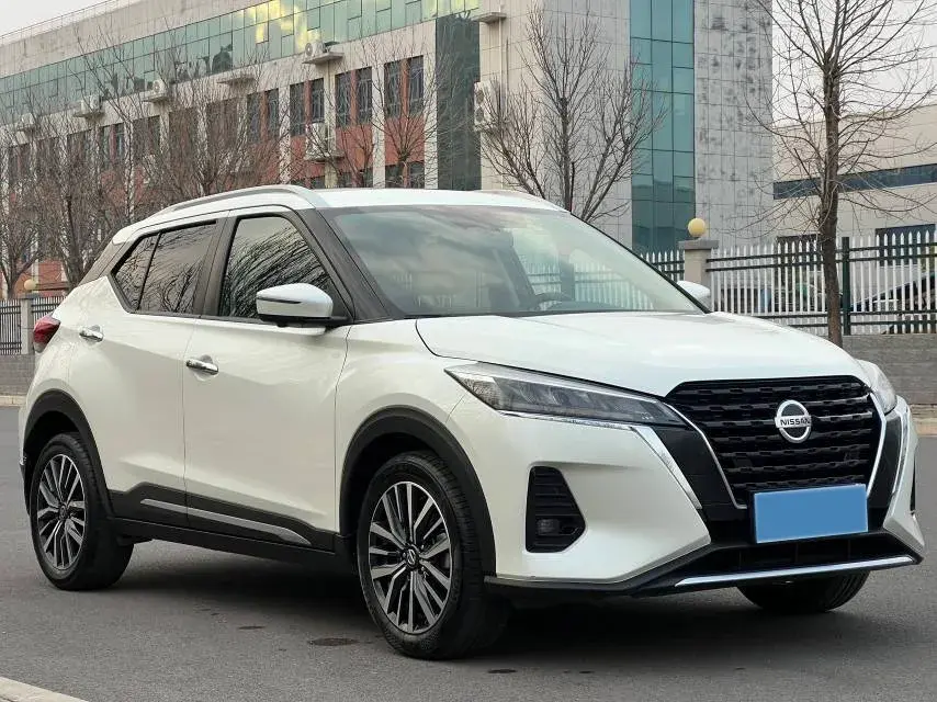 2022 NISSAN KICKS thumbnail 3