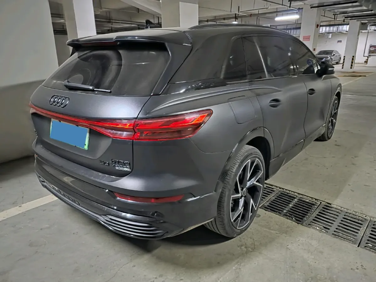 2022 Audi Q5 e-tron BEV 83.4KWH,autocango,china used car exporter,china ev exporter,chinese used car exporter,chinese used ev exporter