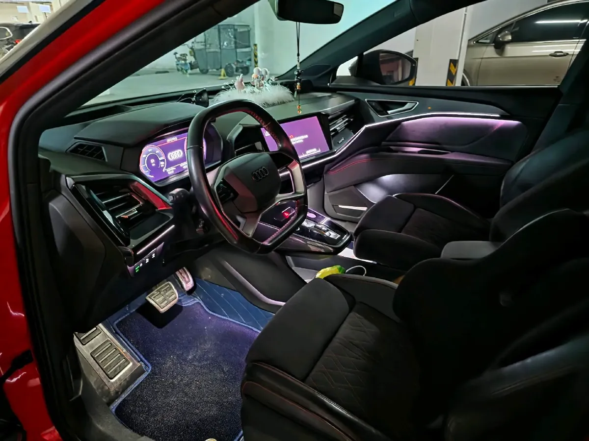 2022 Audi Q5 e-tron BEV 83.4KWH,autocango,china used car exporter,china ev exporter,chinese used car exporter,chinese used ev exporter