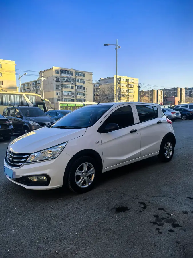 2016 BaoJun 310 1.2L 82HP L4 5MT