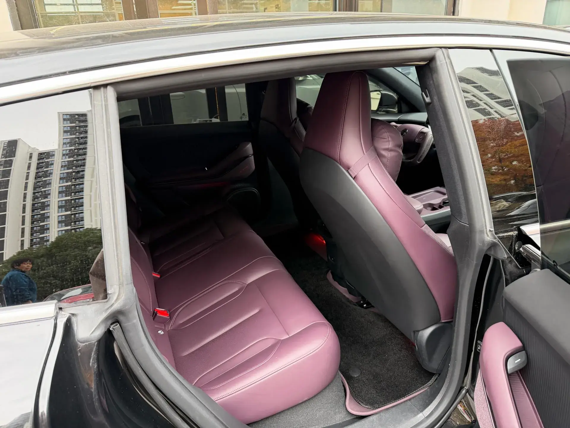 2024 NIO ET5T thumbnail 4