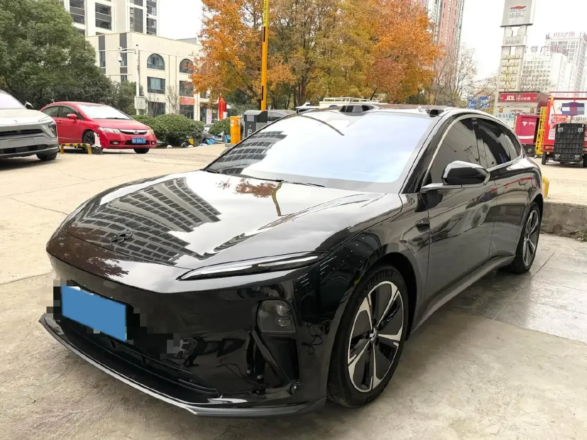 2024 NIO ET5T BEV 75KWH