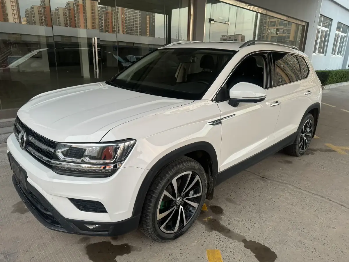 2019 MINI MINI 1.5T 102HP L3 7DCT