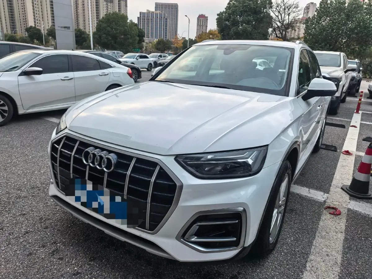 2023 Audi Q5L 2.0T 190HP L4 7DCT