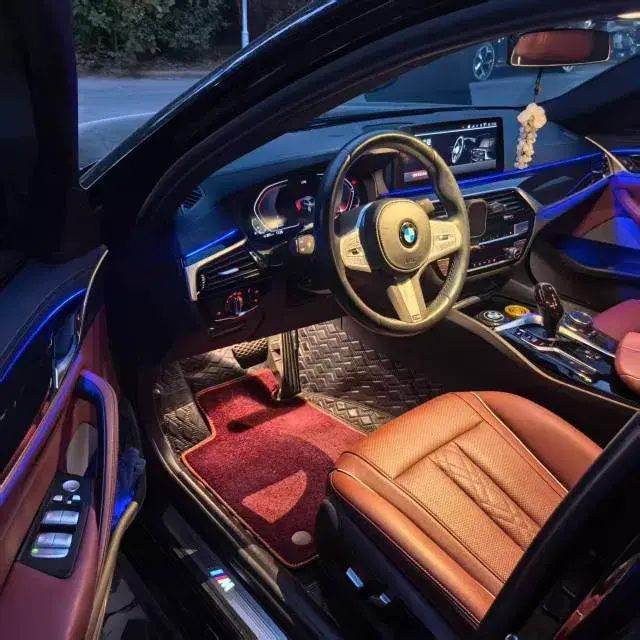 2022 BMW 5 thumbnail 3