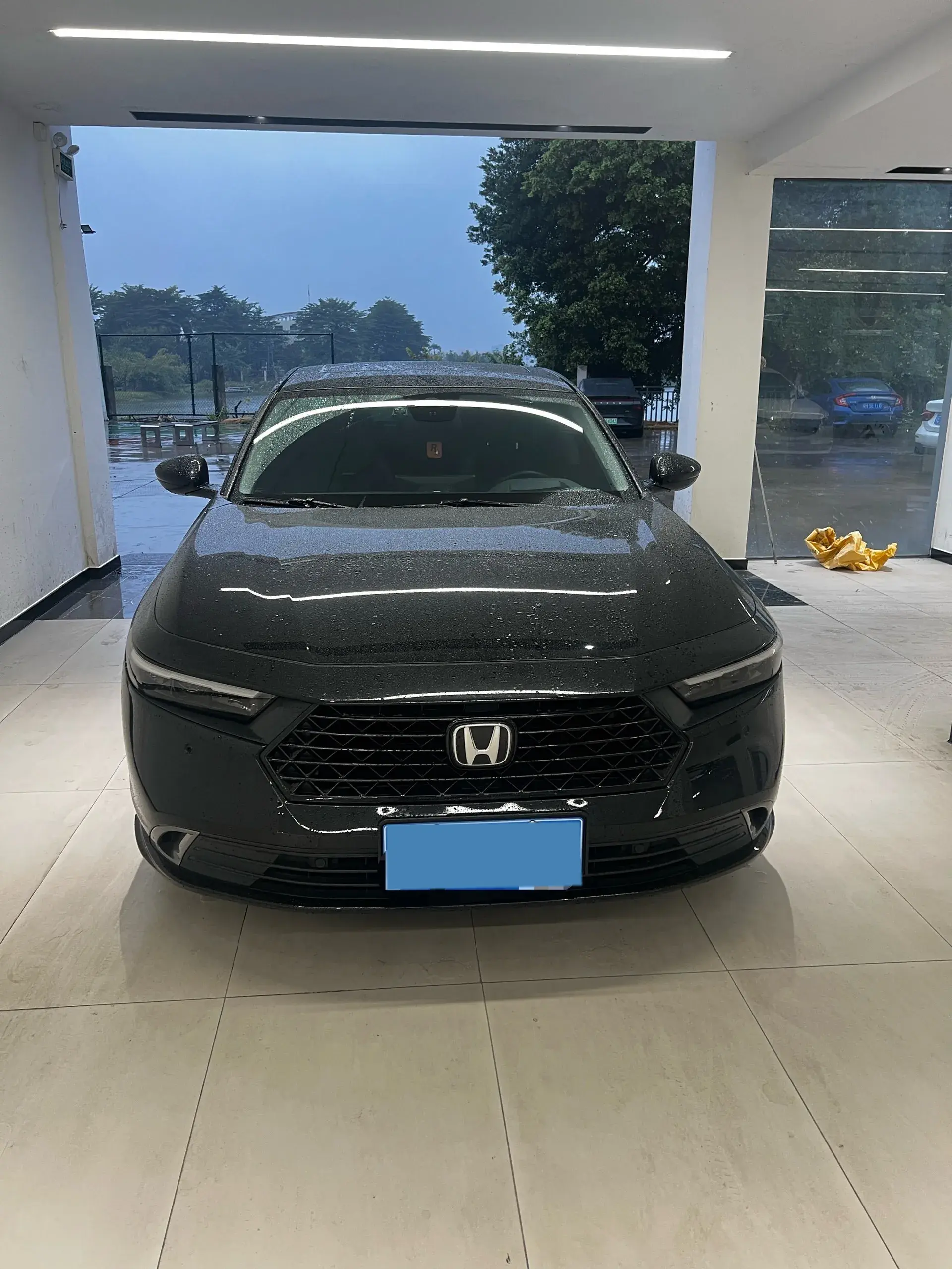 2025 HONDA ACCORD thumbnail 2