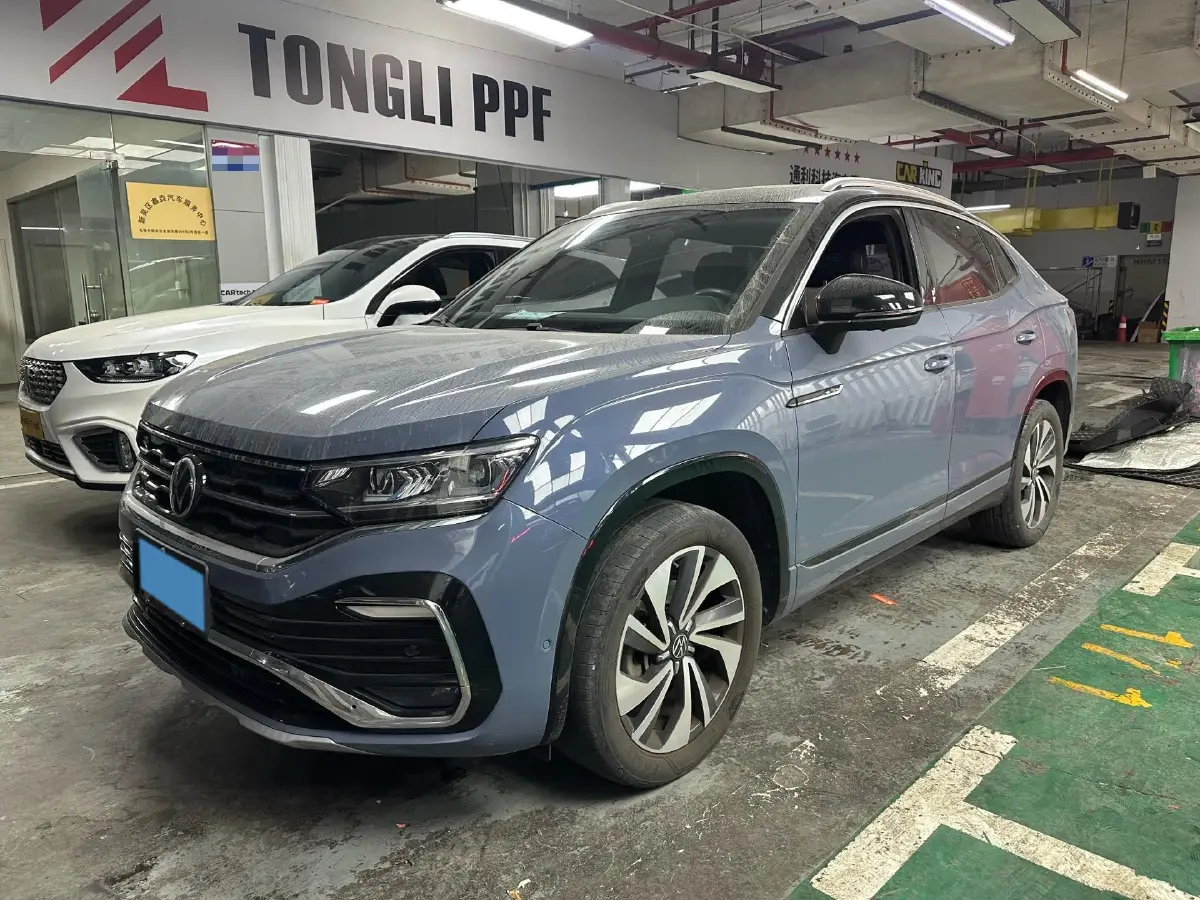 2020 Volkswagen Tayron X 2.0T 186HP L4 7DCT