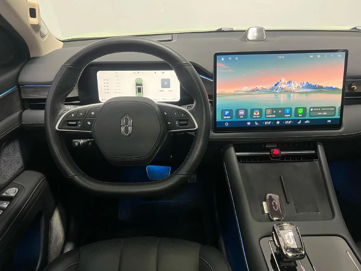 2022 Volvo S60 2.0T 197HP L4 8AT,autocango,china used car exporter,china ev exporter,chinese used car exporter,chinese used ev exporter