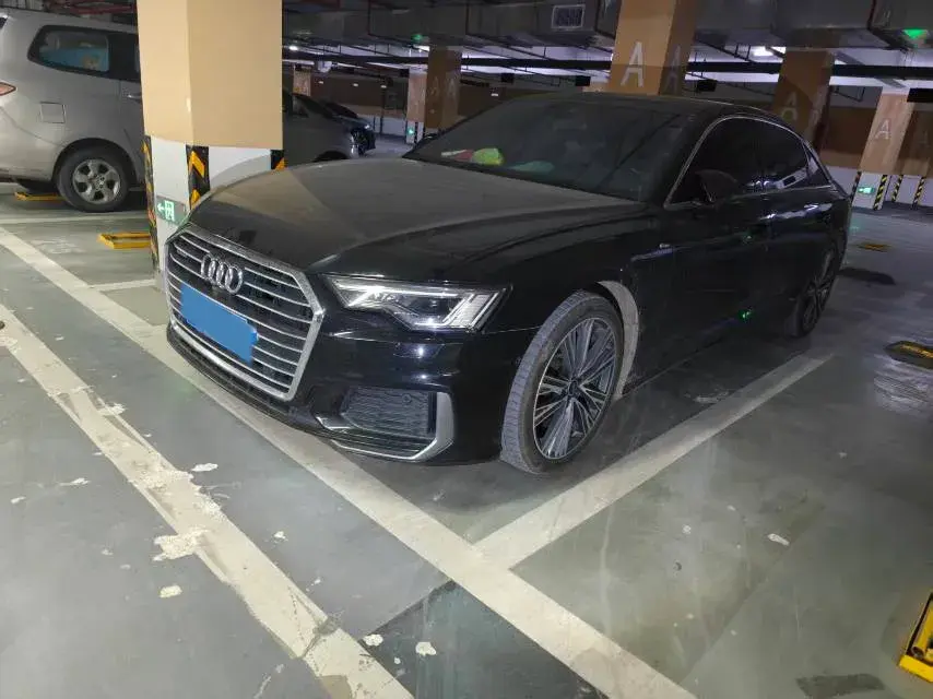 2022 Audi A6L 2.0T 224HP L4 7DCT