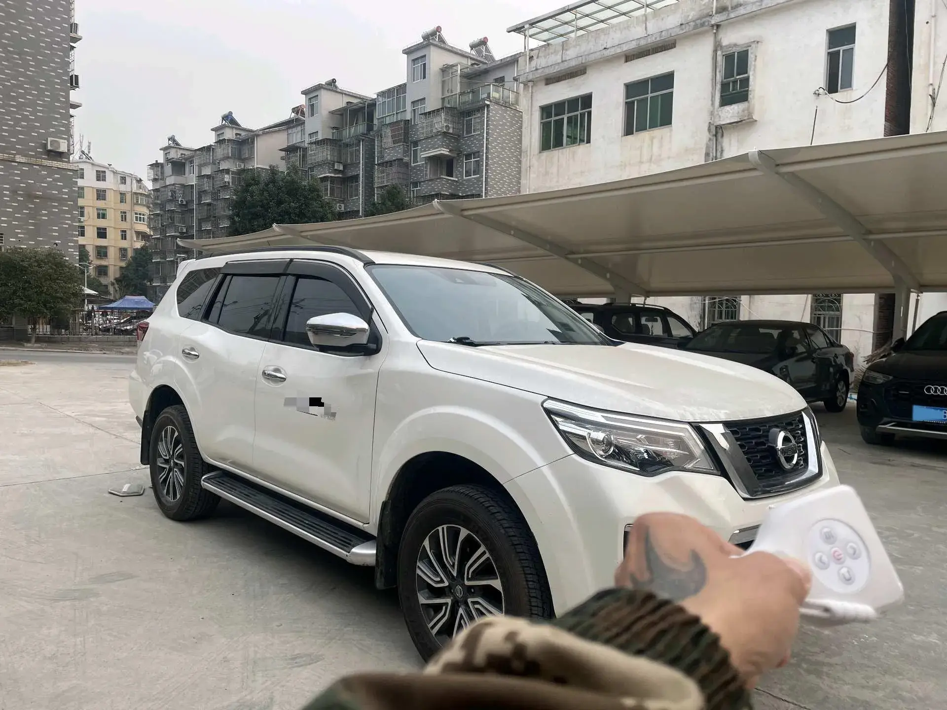 2020 NISSAN TERRA thumbnail 2