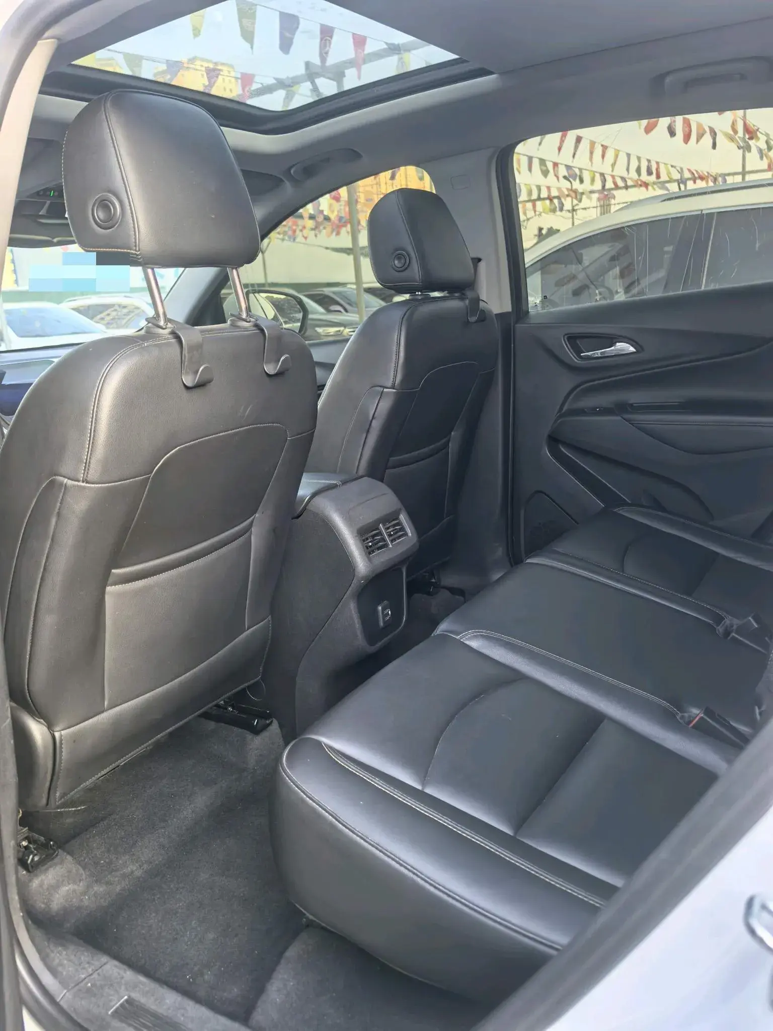 2019 CHEVROLET EQUINOX thumbnail 3