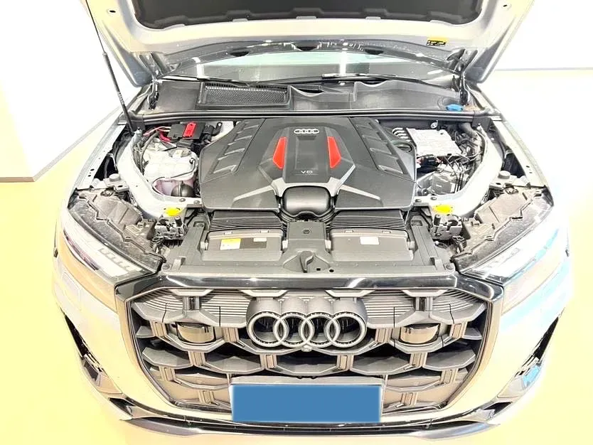 2024 Audi SQ7 4.0T 507HP V8 8AT,autocango,china used car exporter,china ev exporter,chinese used car exporter,chinese used ev exporter