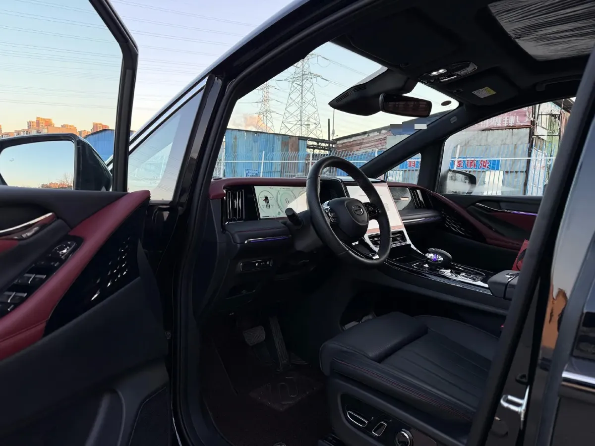 2024 GAC Trumpchi M8 2.0T 190HP L4 E-CVT Hybrid,autocango,china used car exporter,china ev exporter,chinese used car exporter,chinese used ev exporter