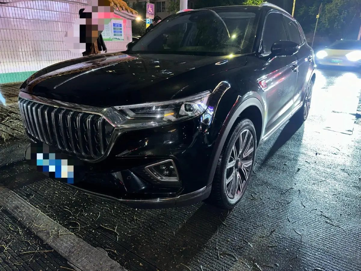 2022 HongQi HS5 2.0T 224HP L4 6AT