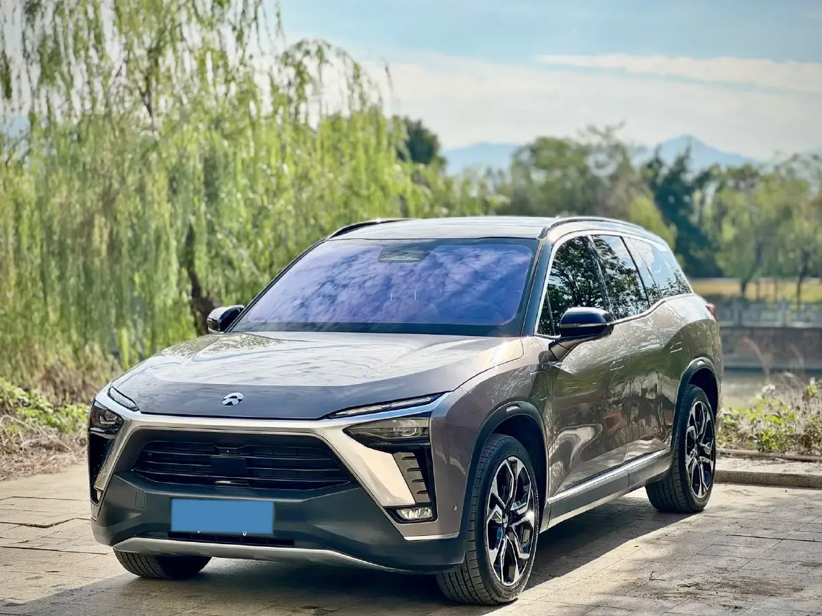 2020 NIO ES8 BEV 70KWH