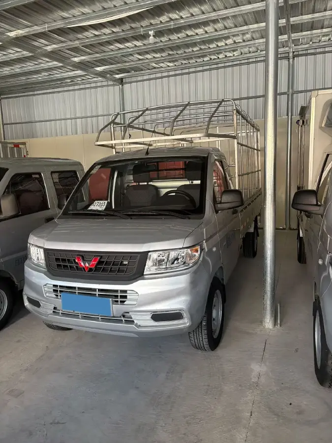 2019 WuLing RongGuang New Truck 1.8L 133HP L4 5MT