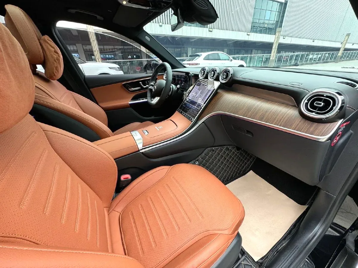 2024 Mercedes-Benz GLC Class 2.0T 258HP L4 9AT,autocango,china used car exporter,china ev exporter,chinese used car exporter,chinese used ev exporter