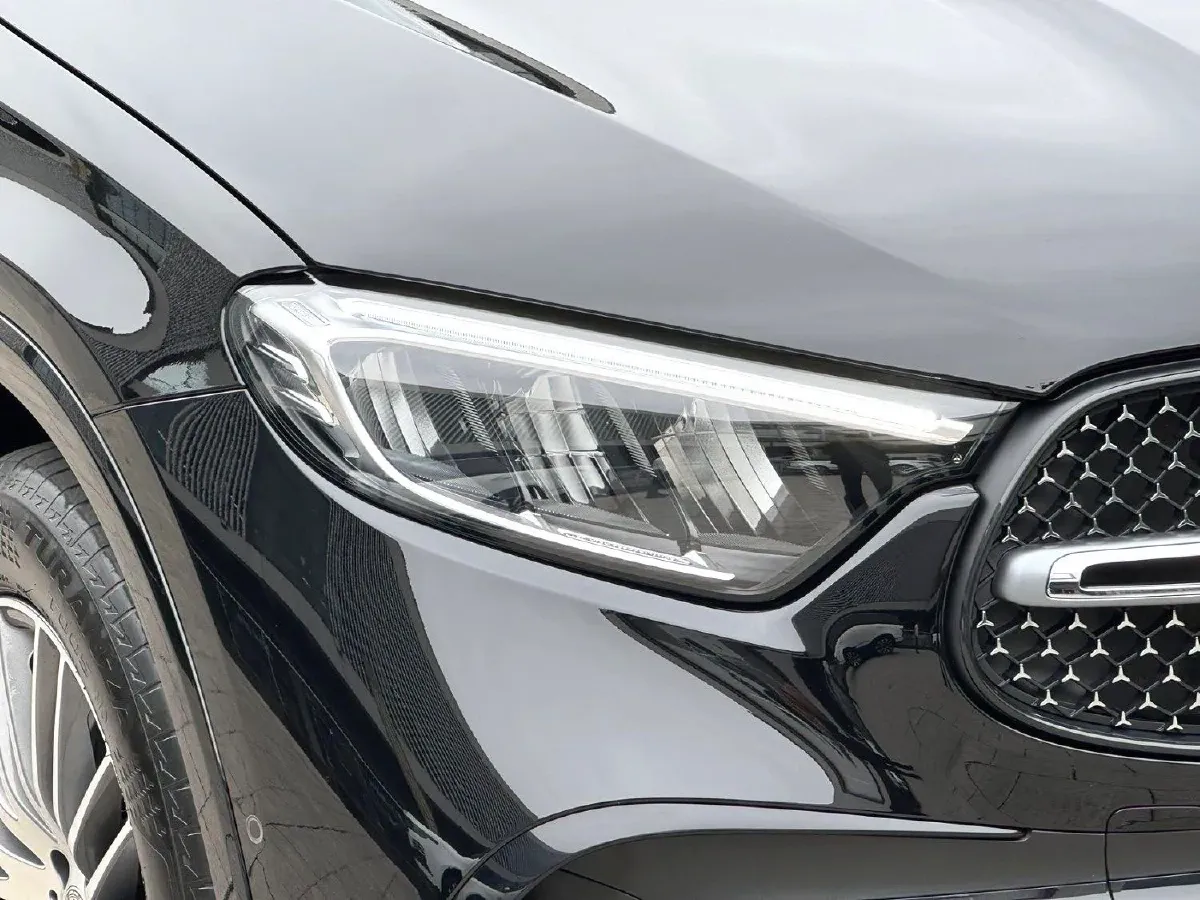 2024 Mercedes-Benz GLC Class 2.0T 258HP L4 9AT,autocango,china used car exporter,china ev exporter,chinese used car exporter,chinese used ev exporter