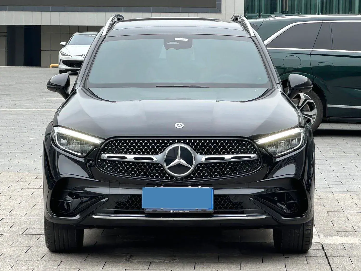 2024 MERCEDES-BENZ GLC thumbnail 2