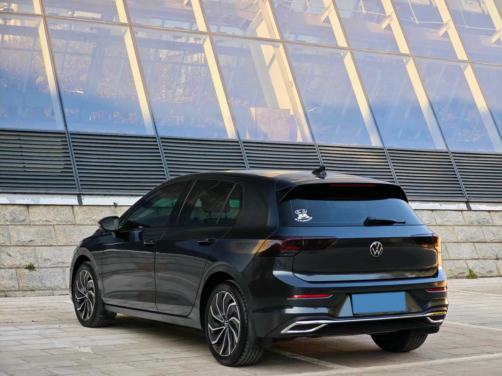 2021 VOLKSWAGEN GOLF thumbnail 4