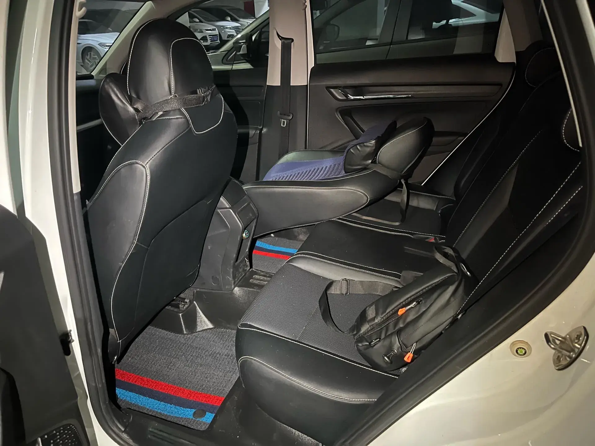 2021 SKODA KAMIQ thumbnail 4