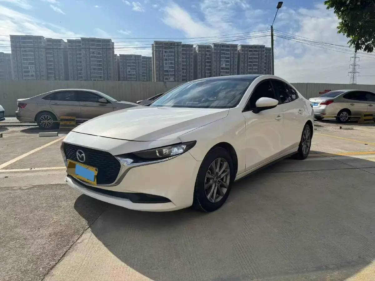 2020 Mazda 3 Axela 1.5L 117HP L4 6AT