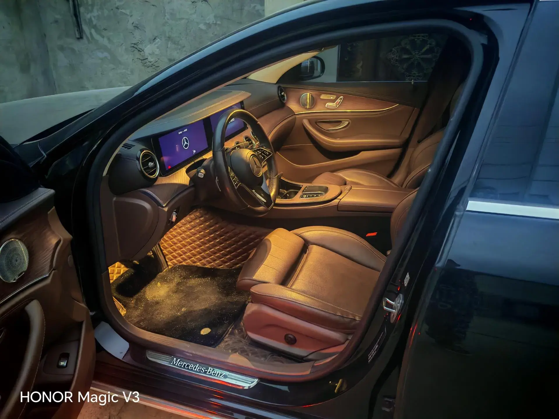 2022 MERCEDES-BENZ E thumbnail 2