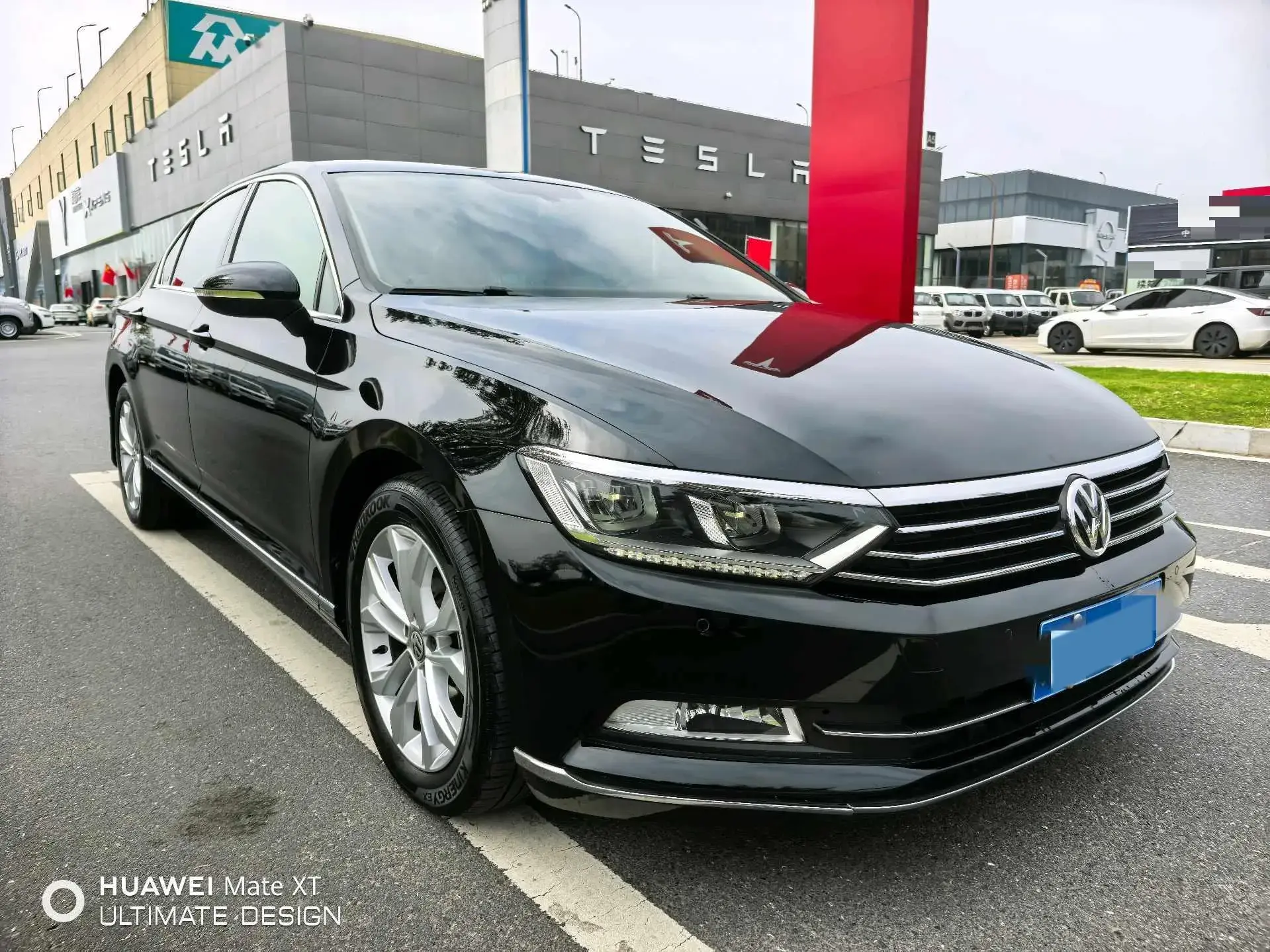 2017 VOLKSWAGEN MAGOTAN thumbnail 2