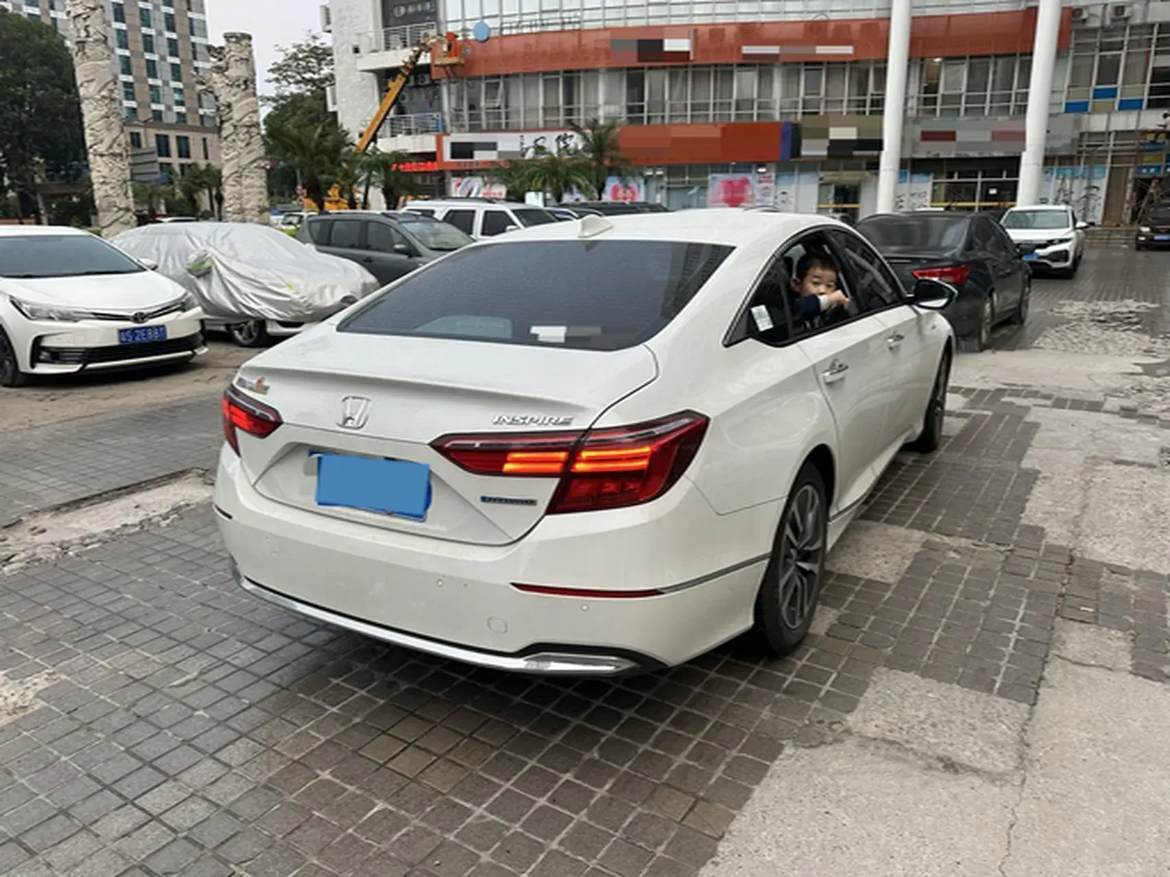 2019 HONDA INSPIRE thumbnail 4