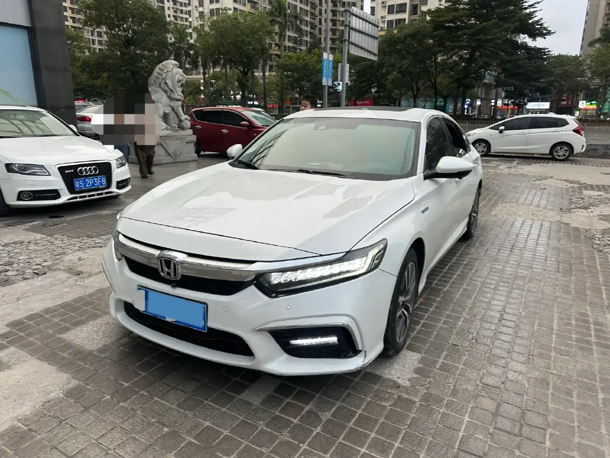 2019 Honda Inspire 2.0L 146HP L4 E-CVT Hybrid