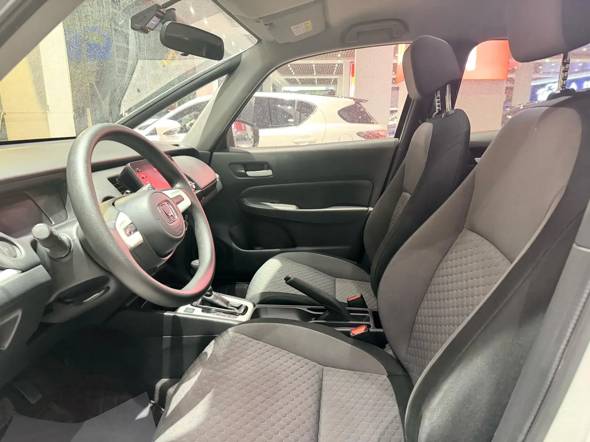 2021 HONDA FIT thumbnail 4