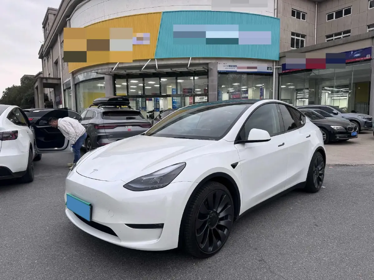 2024 Tesla Model Y BEV 78.4KWH