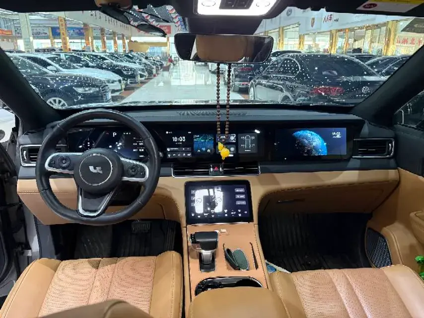 2020 LI ONE thumbnail 4