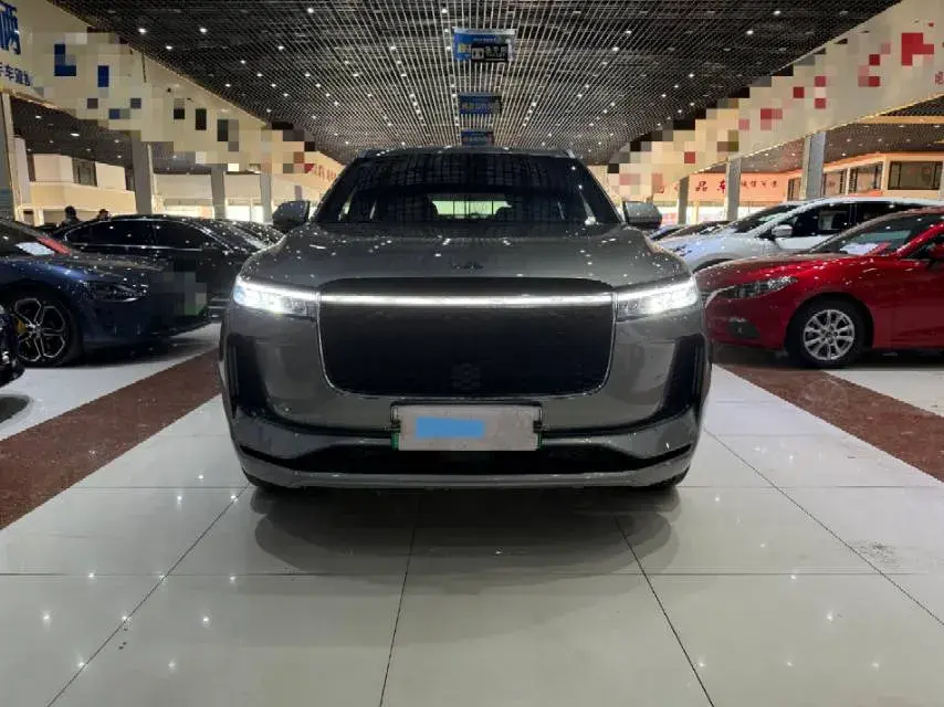 2020 LI ONE thumbnail 3