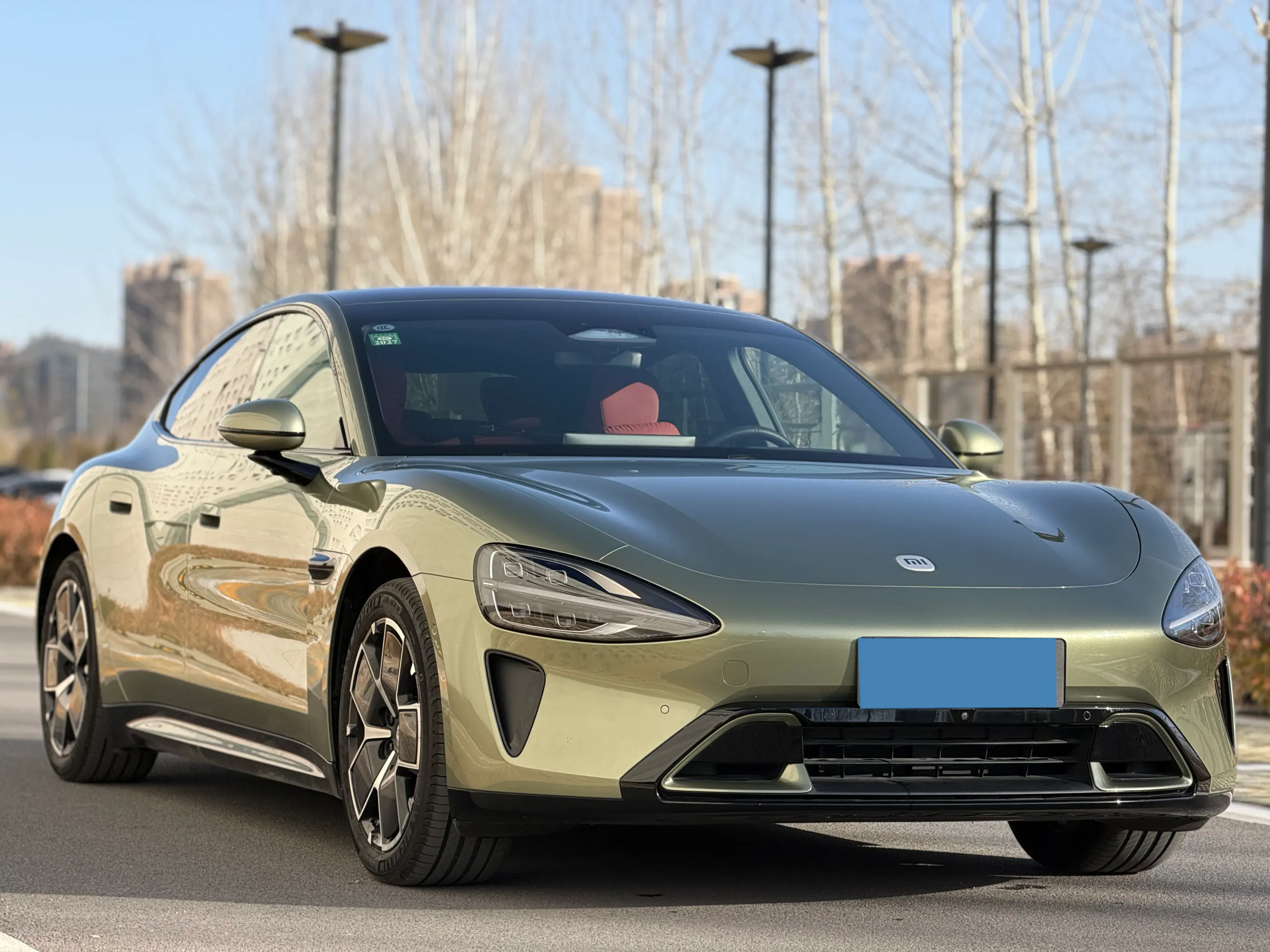 2024 MI SU7 thumbnail 3