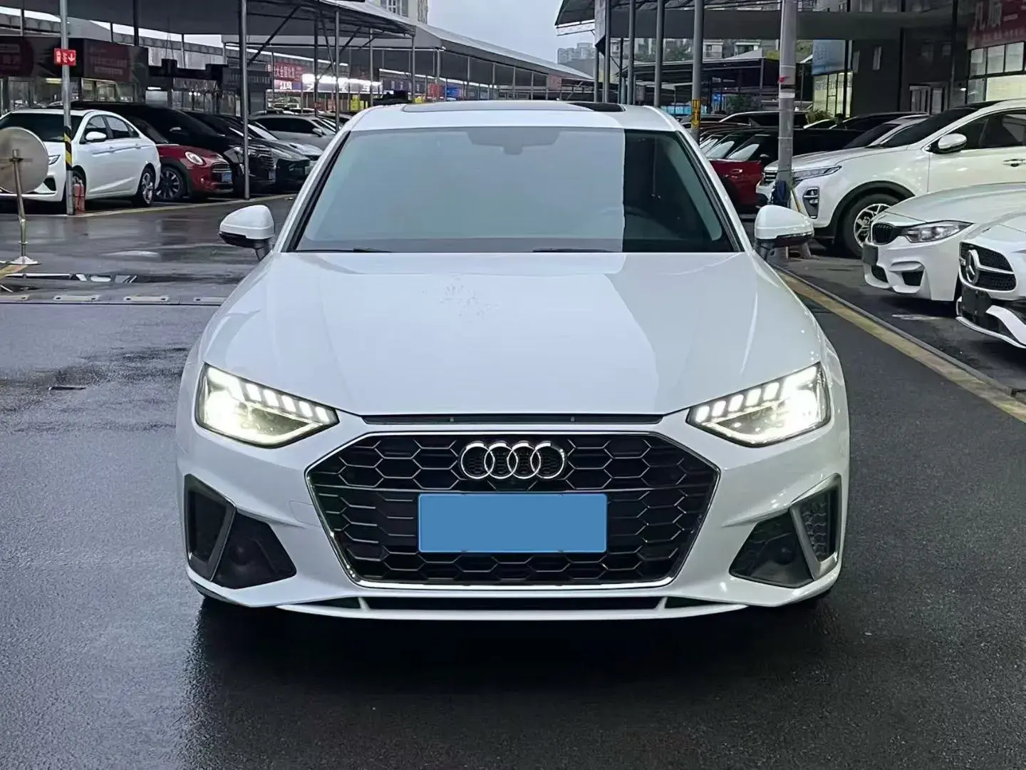 2020 AUDI A4L view 1